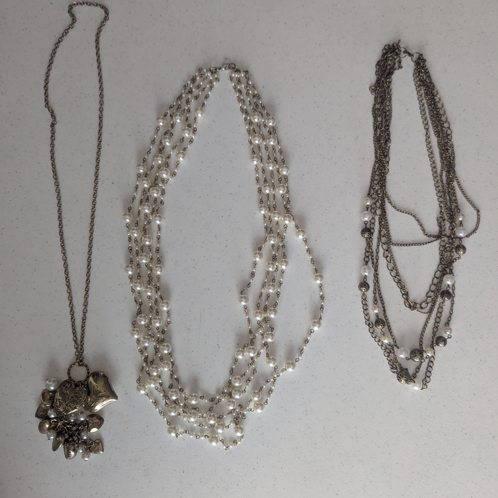 Vintage Set 80s Gold Pearl Charm Necklaces